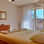 Nevenka K. 3*