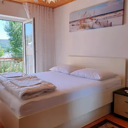 Nevenka K. Guest house 3*