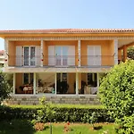 Nevenka K. 3* Cizici